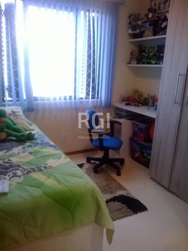 Imagem Apartamento para Venda - 68.28m², 3 dormitórios, 1 vaga - Sarandí
