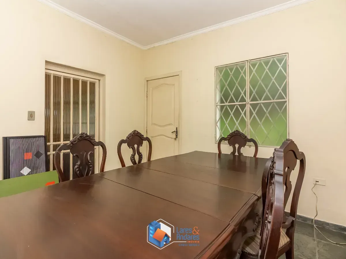 Imagem Casa para venda em Lapa com 3 quartos, sendo 1 suíte, 377m²