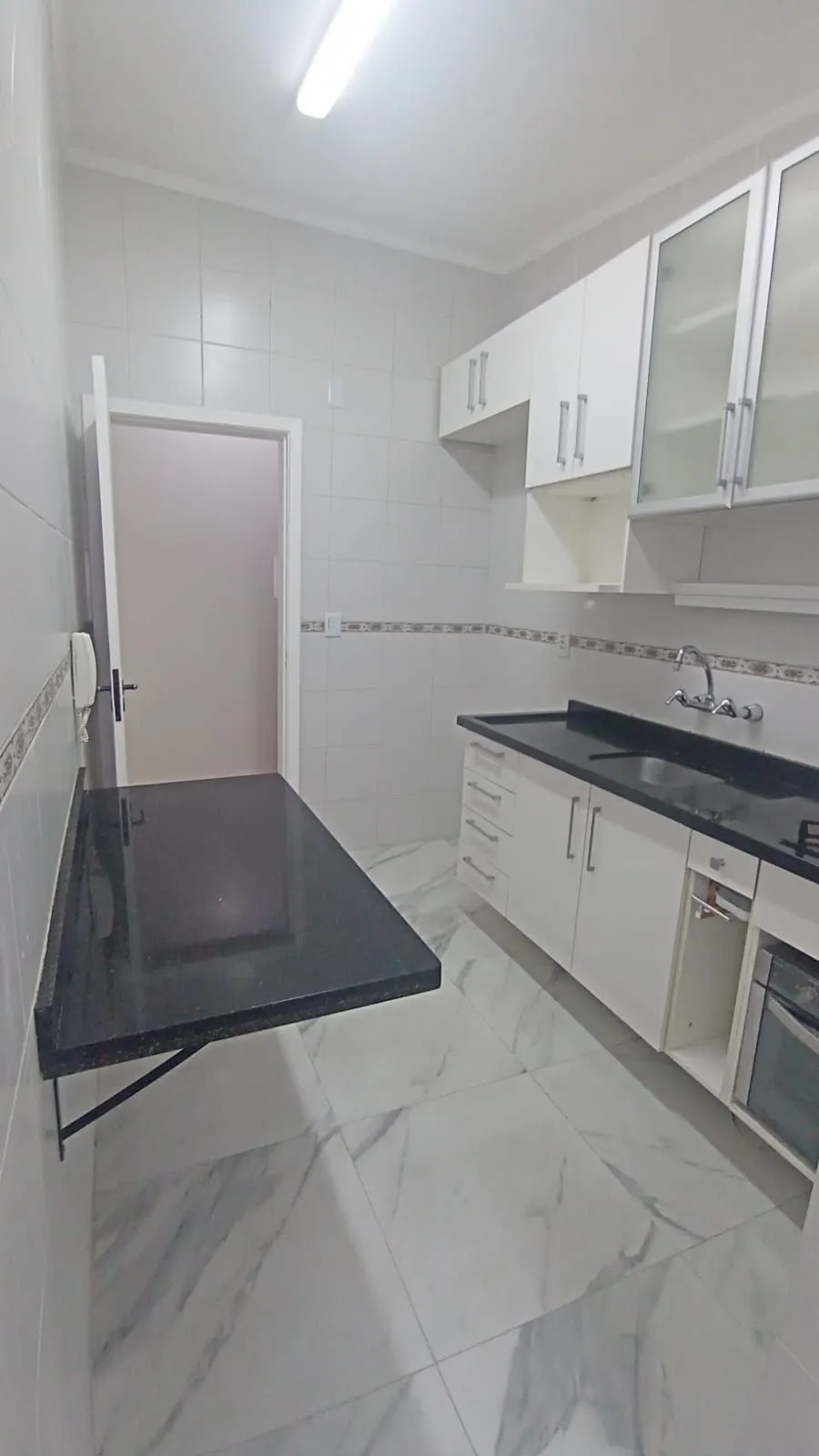 Imagem Apartamento com 2 dormitórios no bairro Nonoai