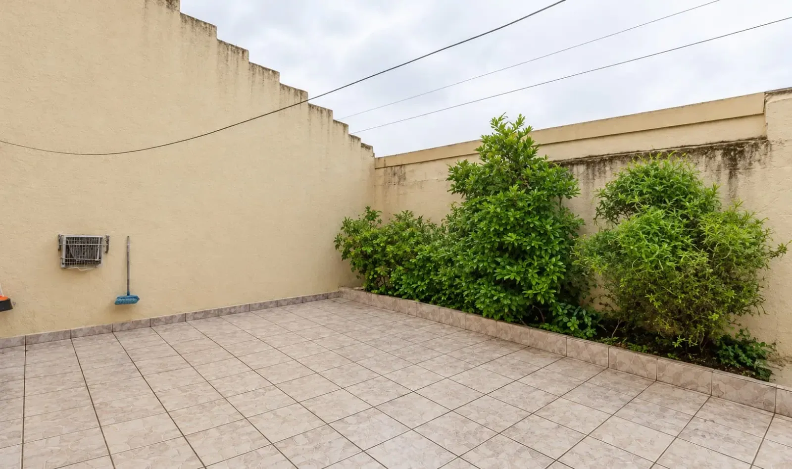 Imagem Casa com 4 Quartos à Venda, 150 m² em Parque Continental - São Paulo