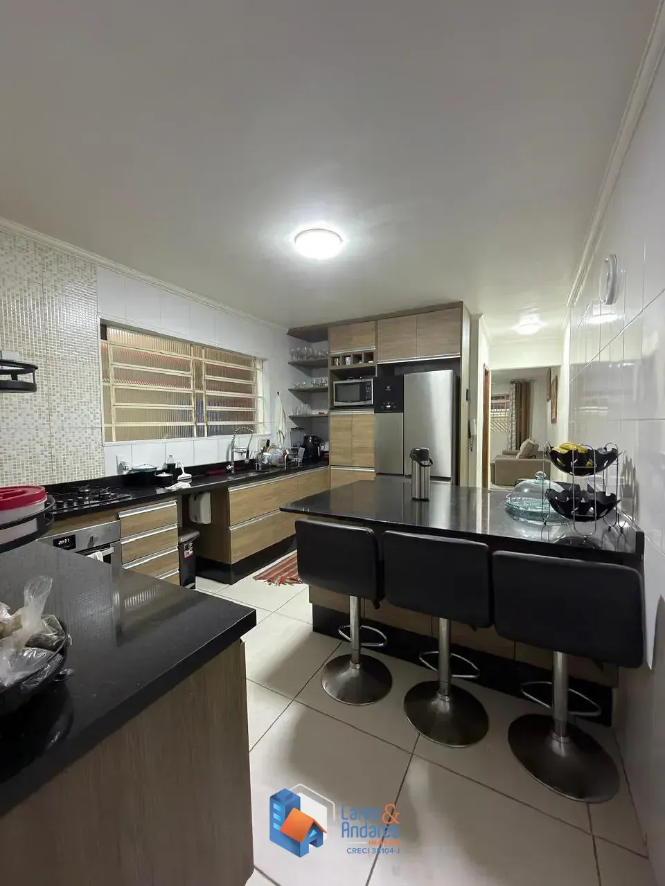Imagem Sobrado para venda em Vila Nivi com 3 quartos, sendo 1 suíte, 100m²