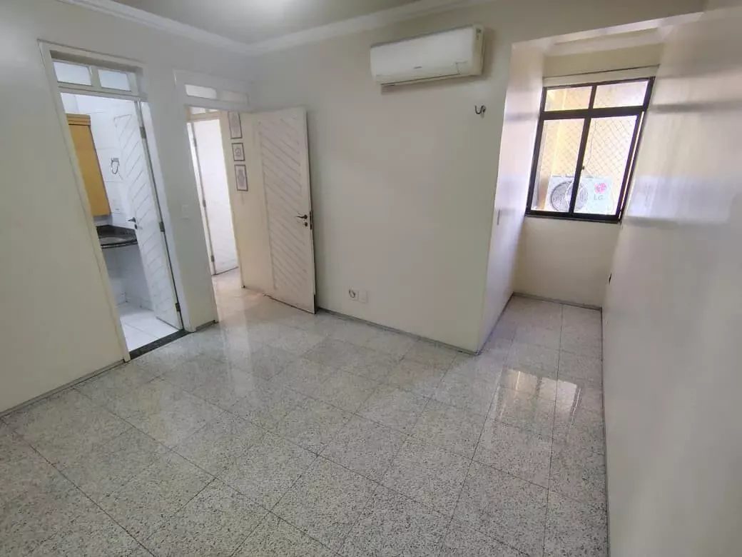 Imagem ALUGUE JÁ APARTAMENTO C/ ACABAMENTO DE 1° Com 2 quartos, Centro Próx. Santa Casa