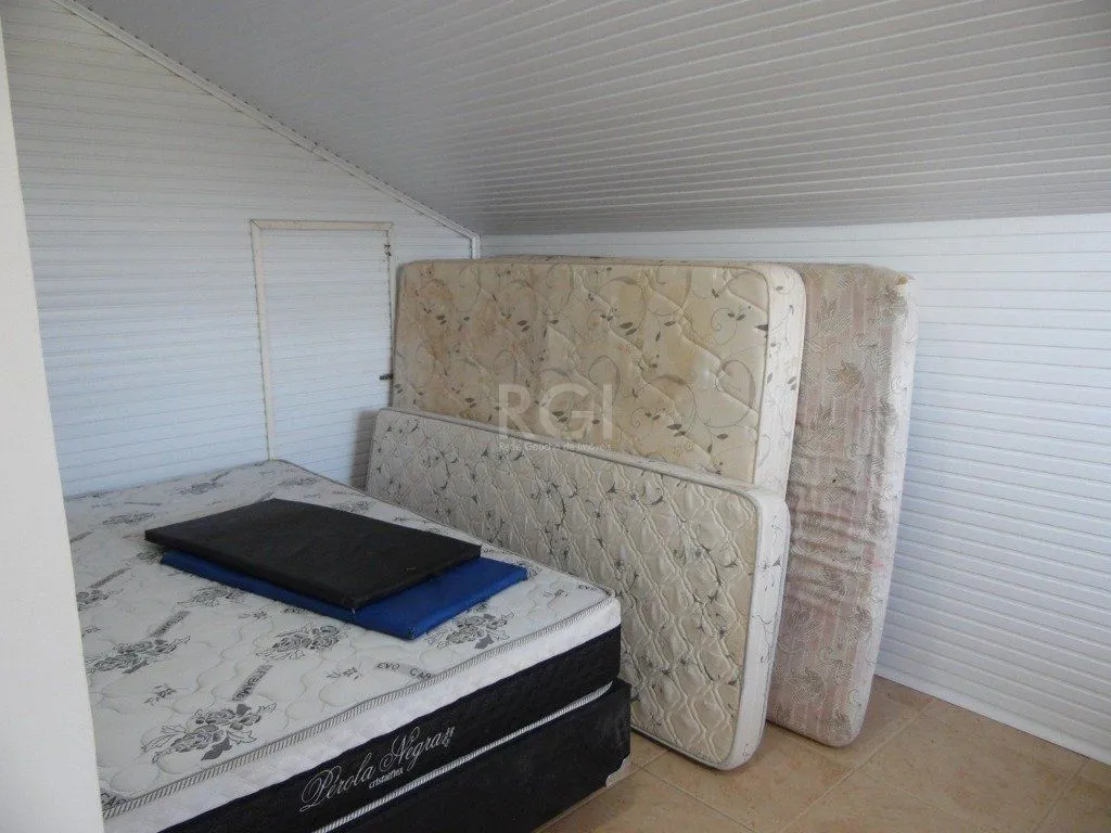 Imagem Casa para Venda - 410m², 5 dormitórios, sendo 5 suites, 5 vagas - Centro