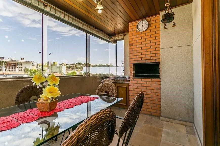 Imagem Cobertura para Venda - 172.13m², 2 dormitórios, sendo 1 suites, 2 vagas - Partenon