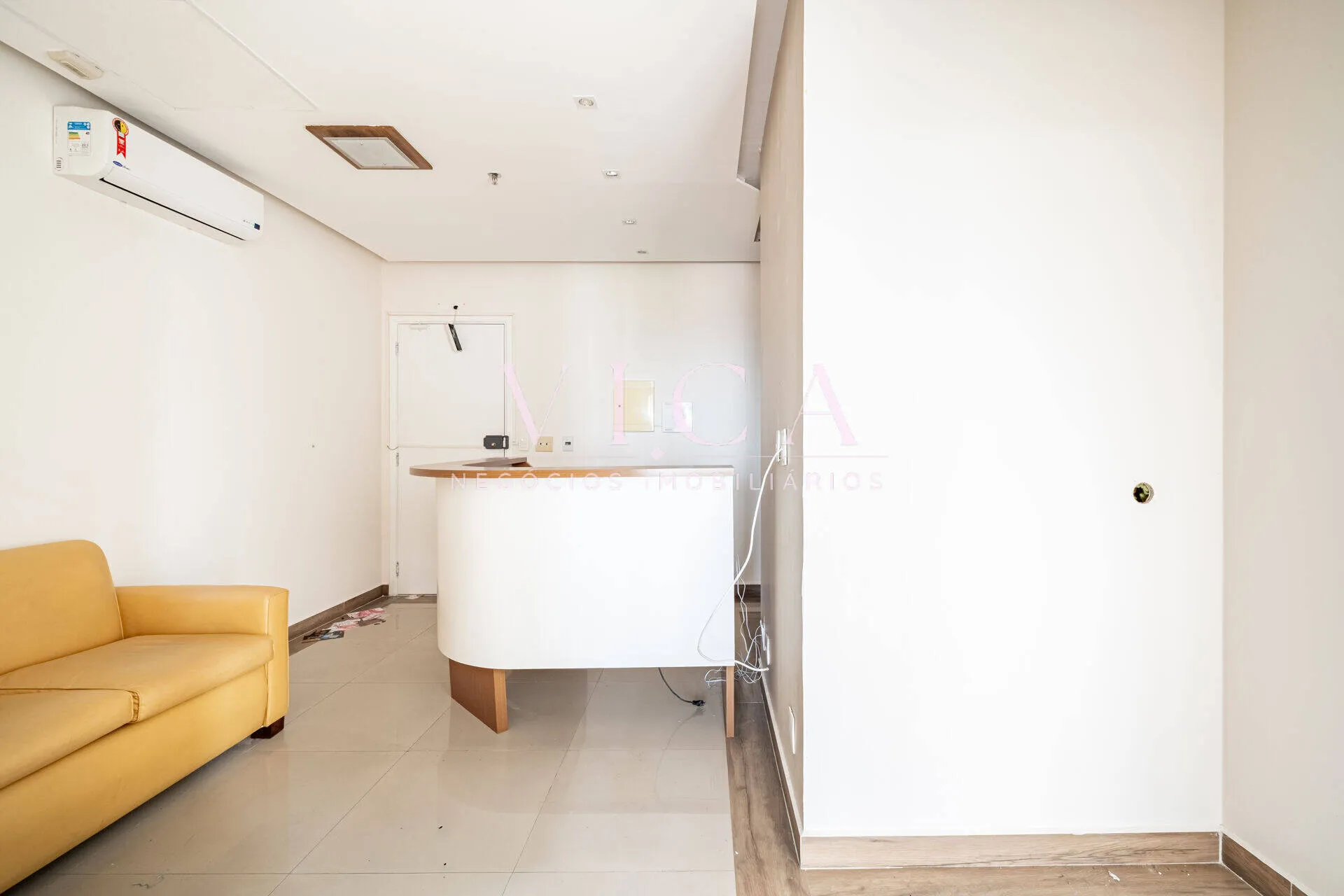 Imagem Sala mobiliada 63m² para venda ou aluguel por R$ 6.700,01- Alphaville/SP