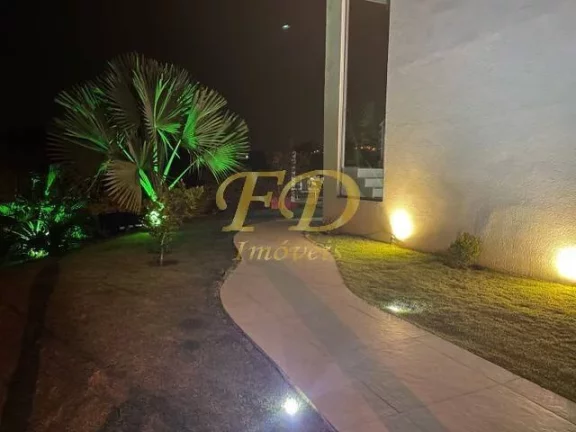 Imagem Casa em Condomínio Fechada