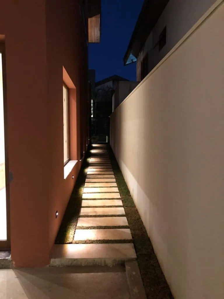 Imagem LINDA CASA CONDOMÍNIO CASTANHEIRA!! 370M²