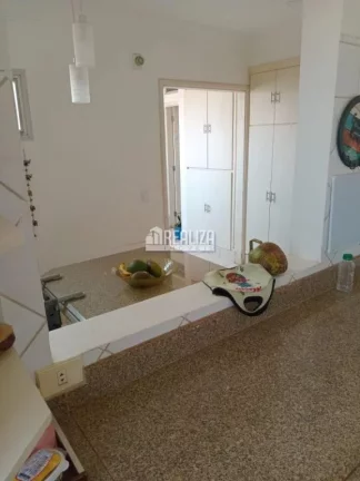 Imagem Apartamento com 3 Dormitórios e Móveis Planejados no Condomínio Edificio Rossana, em Uberaba