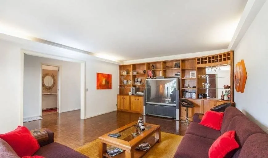 Imagem Casa para Venda - 327m², 4 dormitórios, sendo 1 suites, 3 vagas - Chácara das Pedras