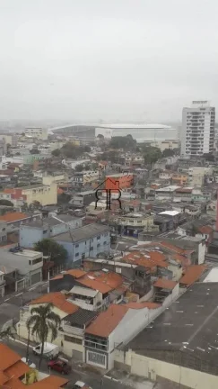 Imagem Imóvel seminovo Prédio de torre única, com amplo hall, 3 apartamentos por andar, elevadores amplo...