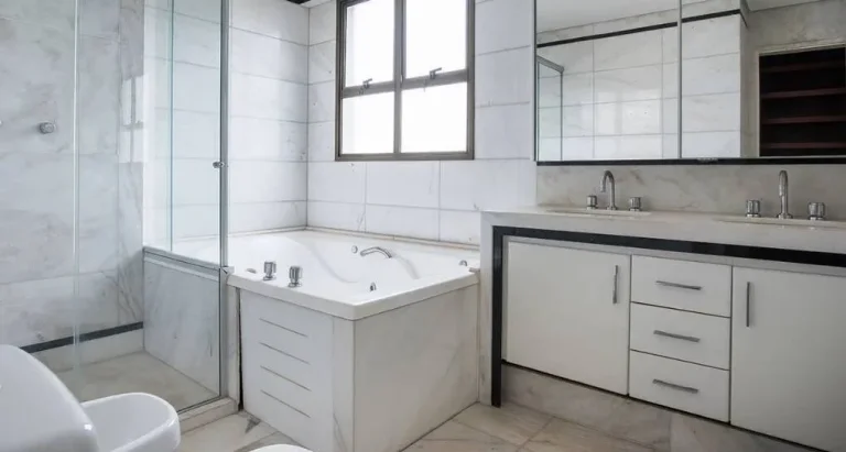 Imagem Apartamento com 227 m² • 4 suítes • 5 vagas de garagem • Lazer BELVEDERE!!!
