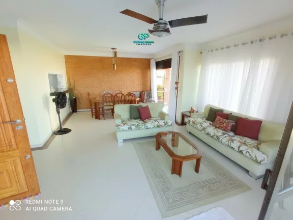 Imagem 3 dormitórios com armários, sendo 2 suítes, sala ampla para 2 ambientes com sacada, despensa, banheiro social, lavabo, cozinha com armários planejados
