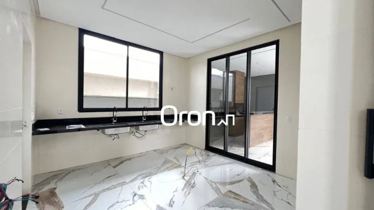 Imagem Sobrado à venda, 325 m² por R$ 3.200.000,00 - Portal do Sol Green - Goiânia/GO