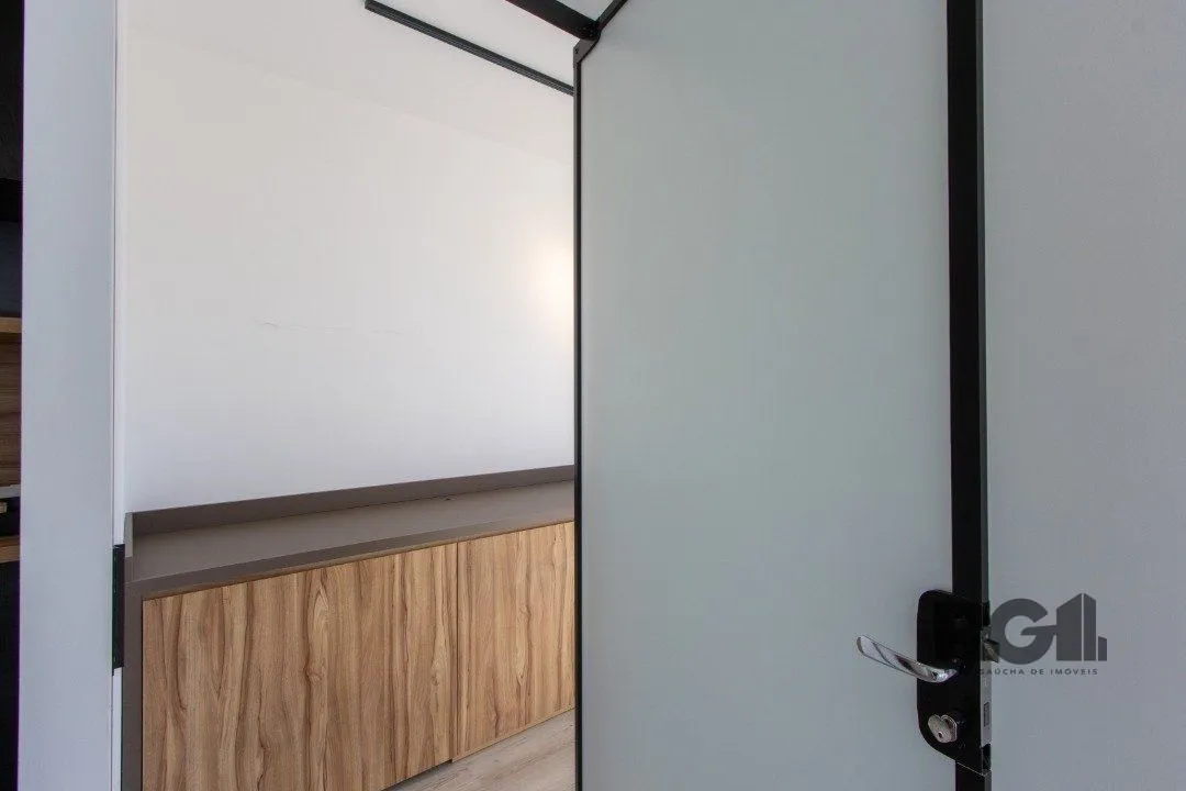 Imagem Conjunto/Sala para Locação/Aluguel - 33.28m², 0 dormitórios, 1 vaga - Tristeza