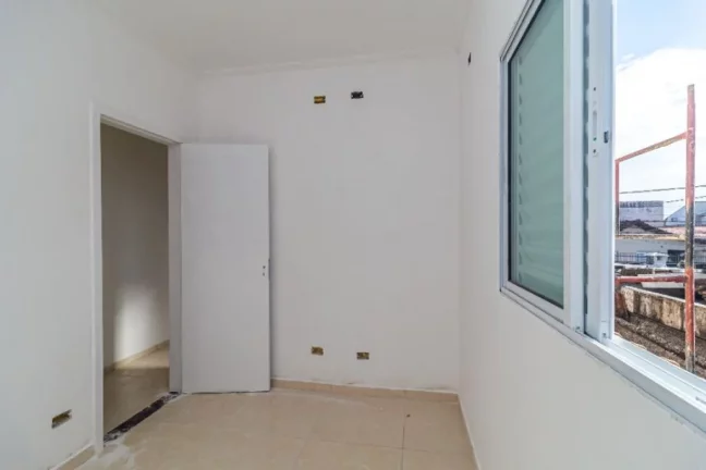 Imagem CASA DE CONDOMINIO NA GUILHERMINA 2 DORMITÓRIOS 1 SUÍTE!!!