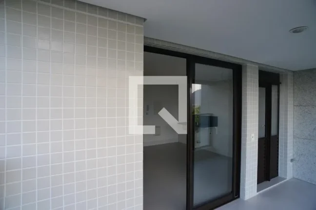 Imagem Apartamento à Venda - Barra da Tijuca, 2 Quartos, 75 m2