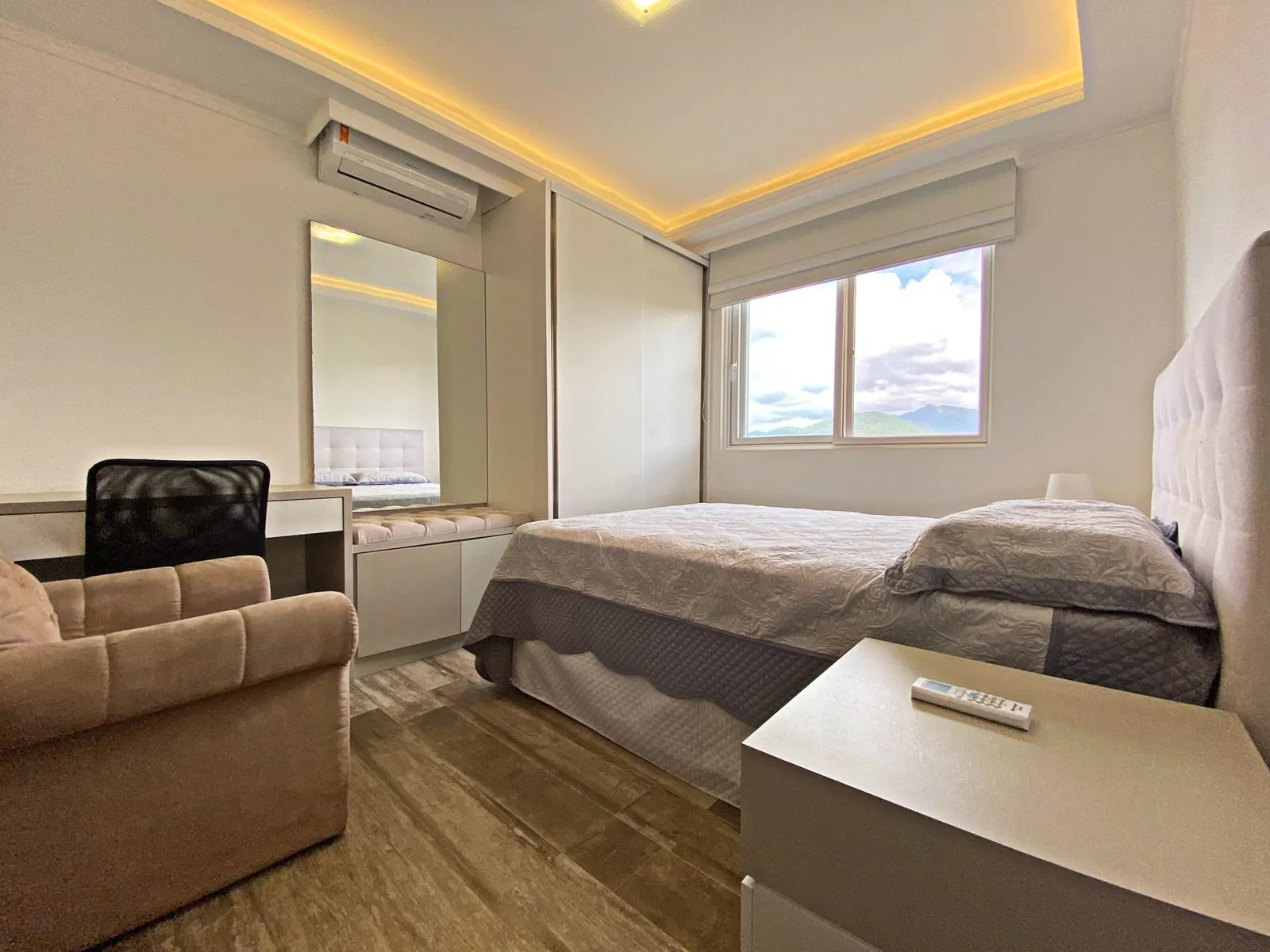 Imagem Casa com vista para o mar à venda com 200m2 por R$ 3.250.000,00