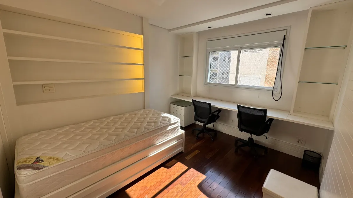 Imagem Apartamento para locação em Chácara Santo Antônio (Zona Sul) com 4 quartos, sendo 4 suítes, 242m2