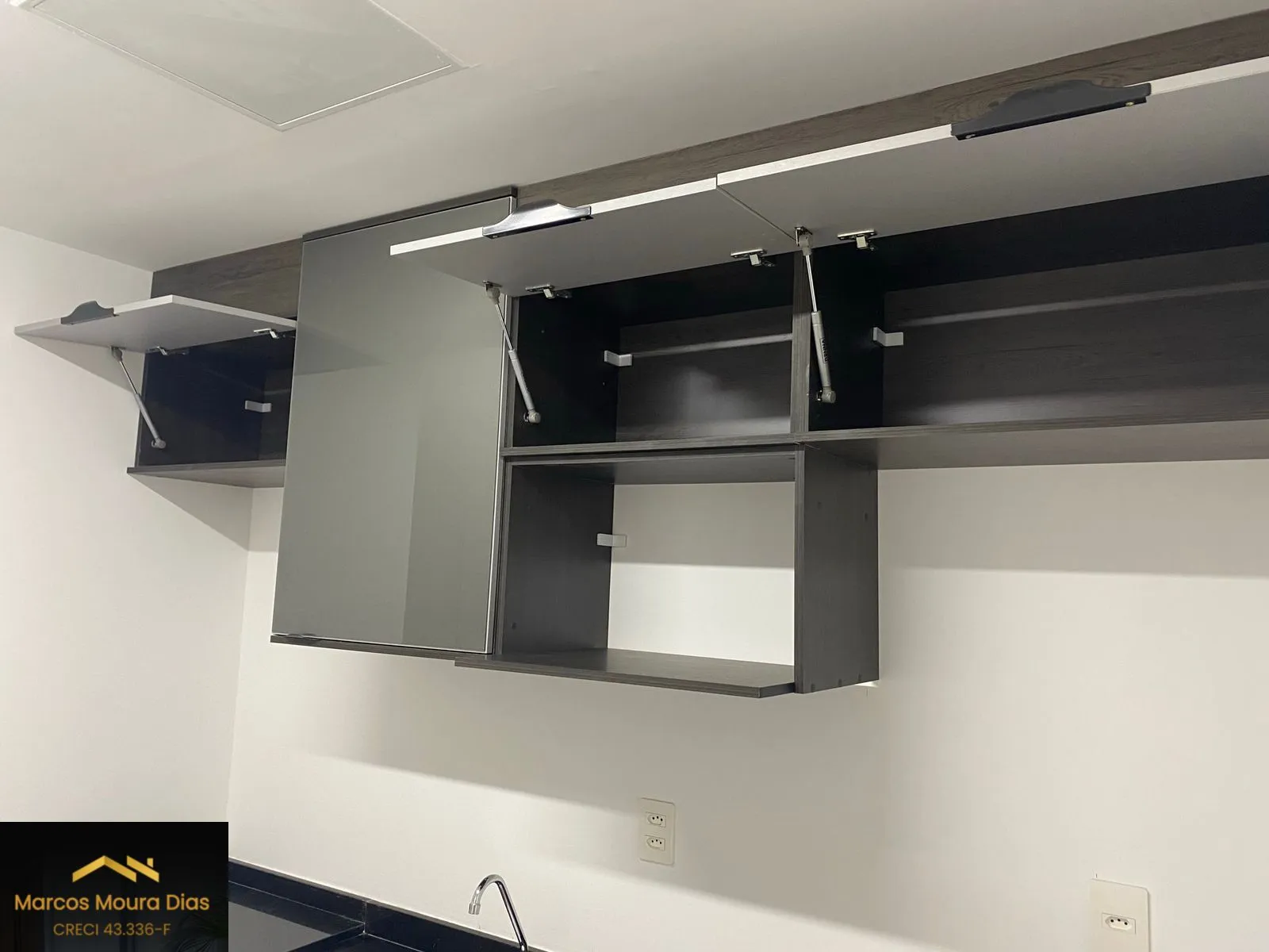Imagem Studio no Tatuapé 34m² , Banheiro com Janela. Perto do Shopping.