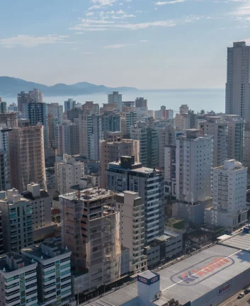 Imagem Efraim - Apartamento à venda no bairro Meia Praia - Itapema/SC