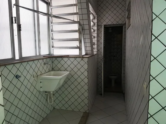 Imagem Apartamento com 2 Quartos à Venda, 70 m² em Centro - Niterói