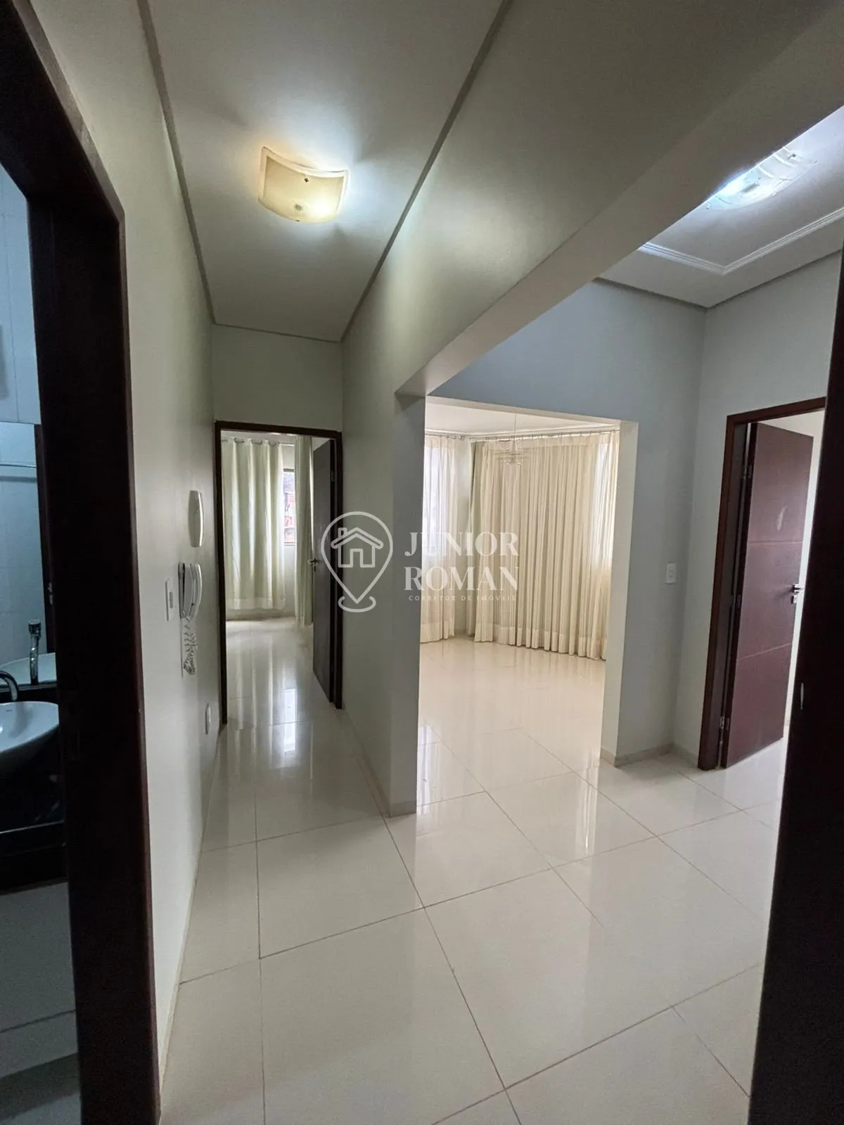 Imagem AMPLO SOBRADO 3 DORM 1 SUITE PLANEJADOS CHURRASQUEIRA NO BAIRRO BANDEIRANTES - BARREIRAS/BA