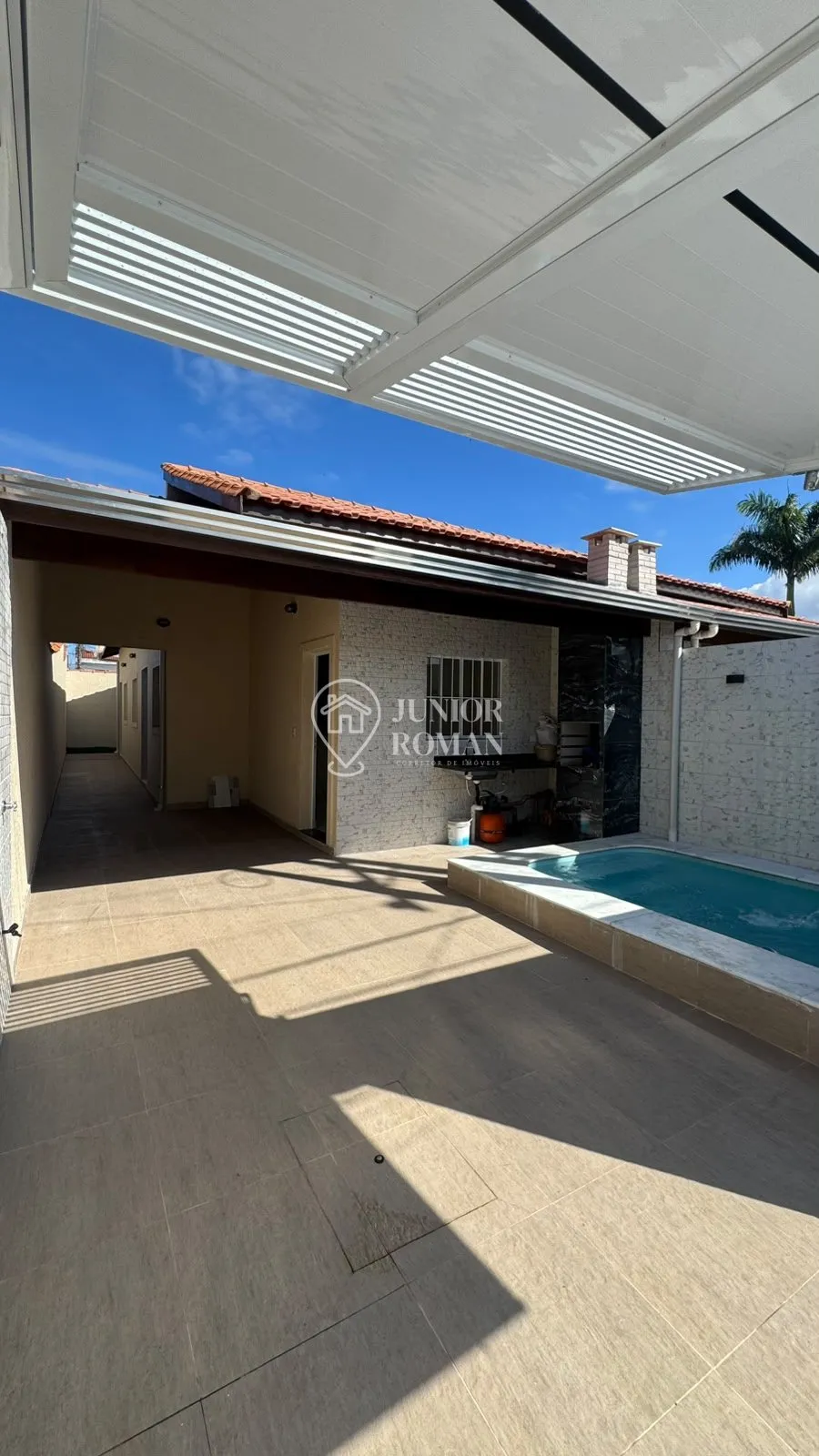 Foto do imóvel CASA NOVA COM PISCINA À VENDA EM ITANHAÉM - BAIRRO LARANJEIRAS