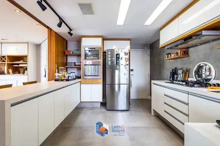 Imagem Apartamento para venda em Lapa com 3 quartos, sendo 3 suítes, 133m²