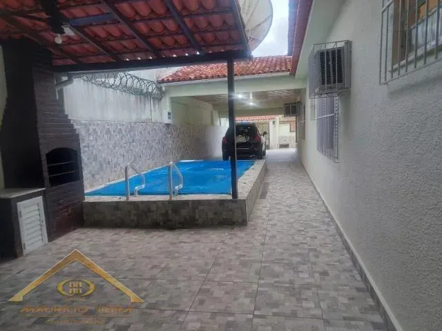 Foto do imóvel Casa para Venda em São Pedro da Aldeia / RJ