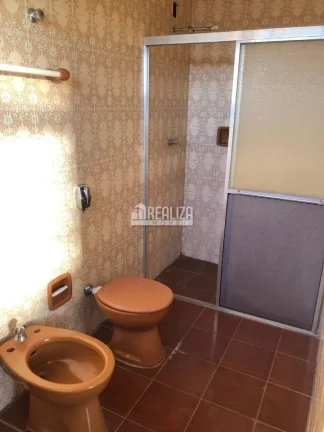 Imagem Apartamento à venda com 3 dormitórios no Bairro Olinda, Uberaba