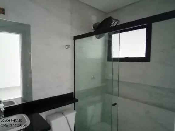Imagem Apartamento 2 dormitórios - Junto a Centro comercial - Disponível para locação em Peruíbe.