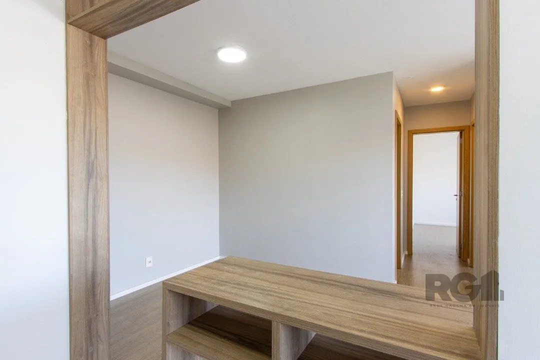 Imagem Apartamento 2 quartos (1 suite), com infra, 1 vaga - Bairro Camaquã.