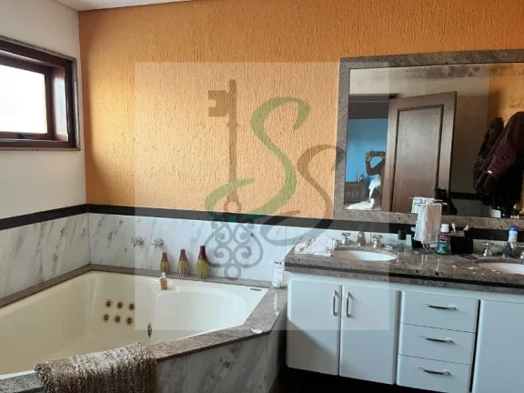 Imagem Venda de Sobrado de Luxo na Vila Brandina, Campinas-SP 4 Quartos, 2 Suítes, 329 m² Imperdível!