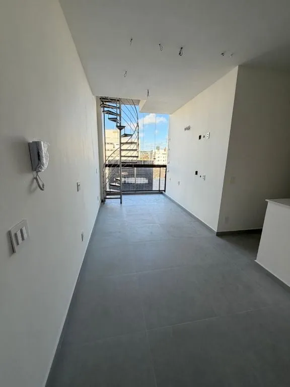 Imagem Cobertura duplex em Intermares, com piscina privativa, área gourmet, 2 quartos e 2 vagas, a apenas 300m da praia.