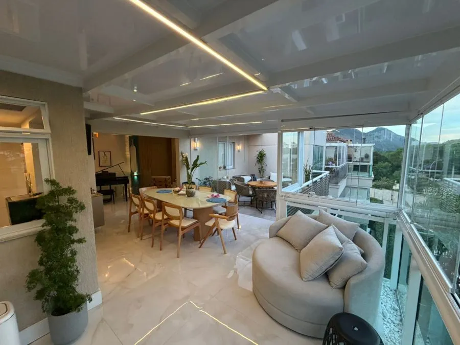 Imagem Cobertura duplex no Barra Village Lakes, 150 m² e 3 suítes