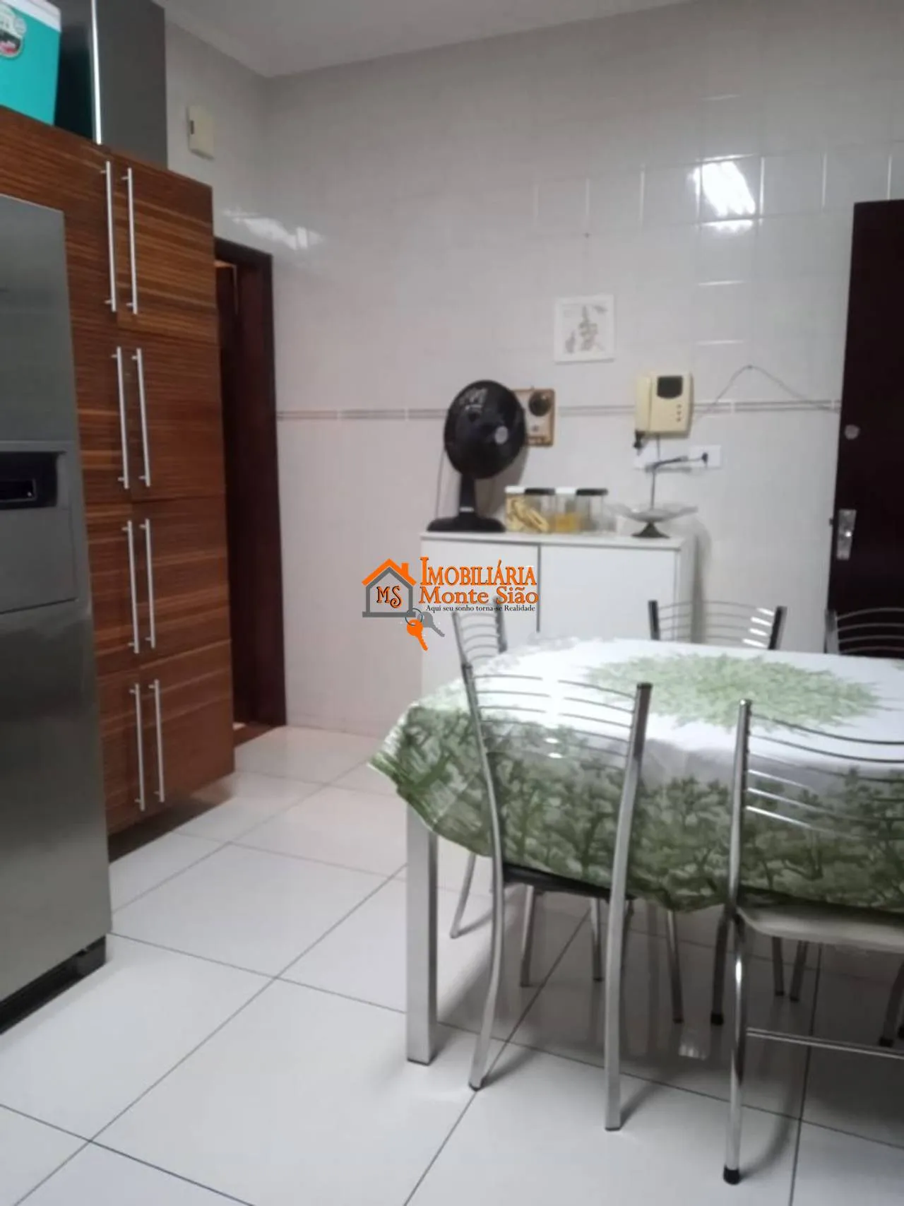 Imagem Sobrado com 3 dormitórios à venda, 256 m² por R$ 1.200.000,00 - Vila Augusta - Guarulhos/SP
