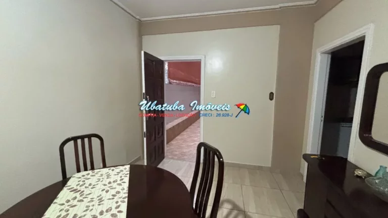 Imagem Apartamento com 03 dormitórios em prédio frente ao mar no Centro