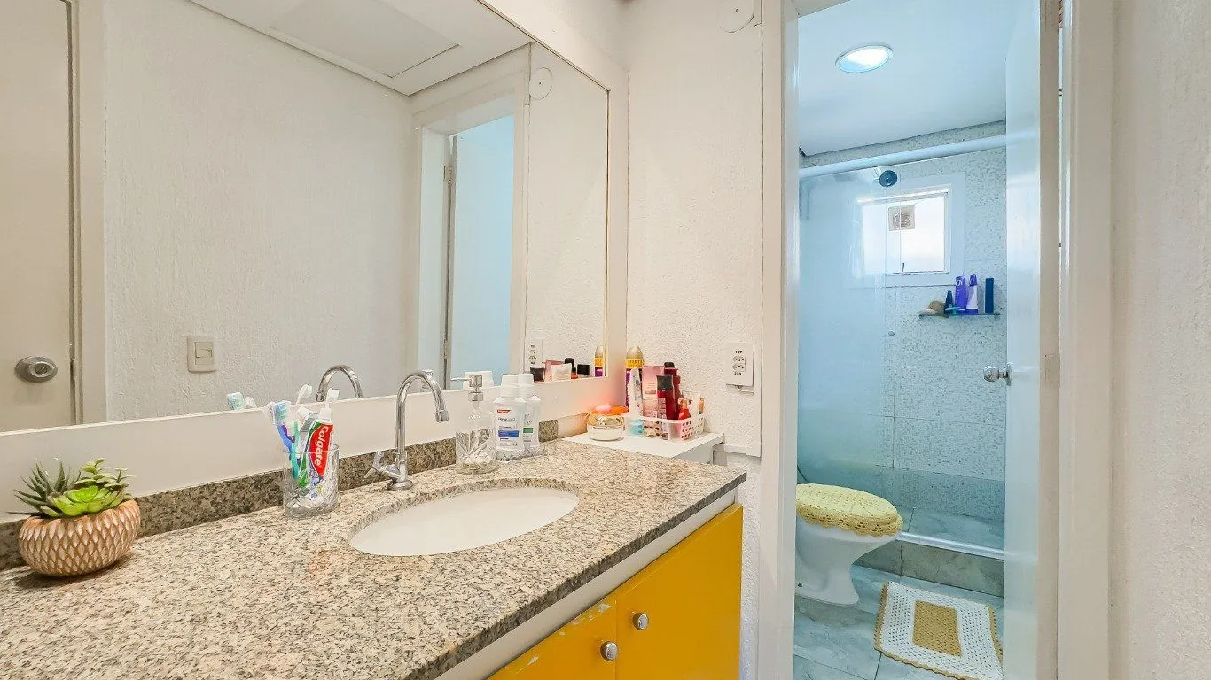 Imagem Casa em Condomínio de 2 dormitórios à venda em Sarandi, Porto Alegre.