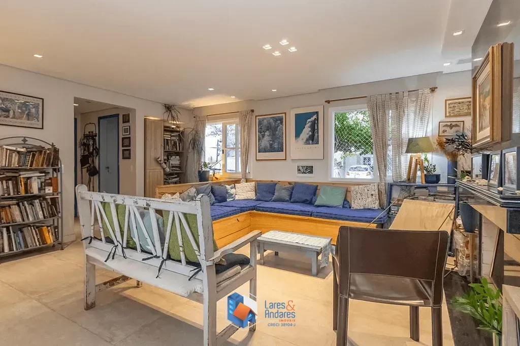 Foto do imóvel Casa em Condomínio à venda 3 Quartos 3 Suites 3 Vagas 330M² Rio Pequeno São Paulo - SP em Rua Pedro Inácio de Araújo