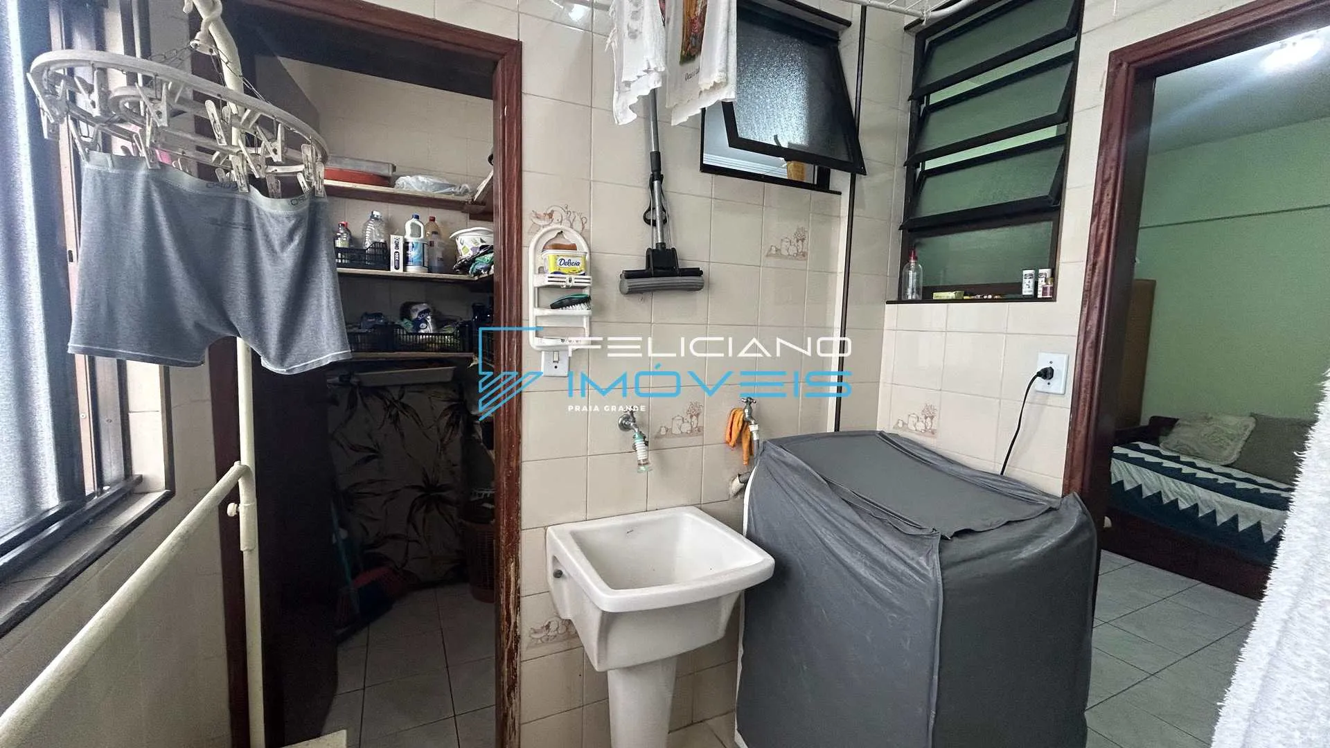 Imagem Apartamento com 3 quartos, Boqueirão, Praia Grande - R$ 550 mil, Cod: 6995