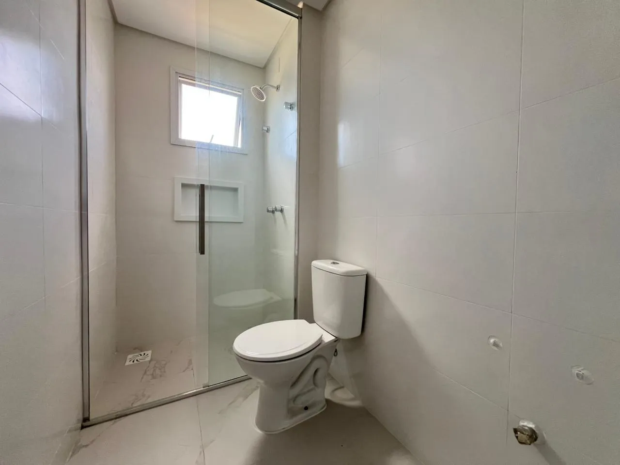 Imagem Apartamento com vista para o mar à venda com 80.52m2 por R$ 1.075.000,00