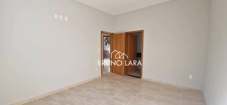 Imagem Casa disponível para venda no bairro Riviera - Betim/MG
