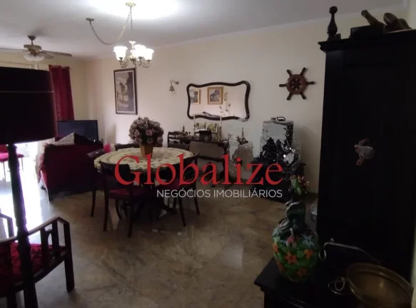 Imagem Belíssimo apartamento em Santos na Ponta da Praia a uma quadra da praia com 3 dormitórios, uma suíte e varanda à venda por R$ 1.012.000,00
