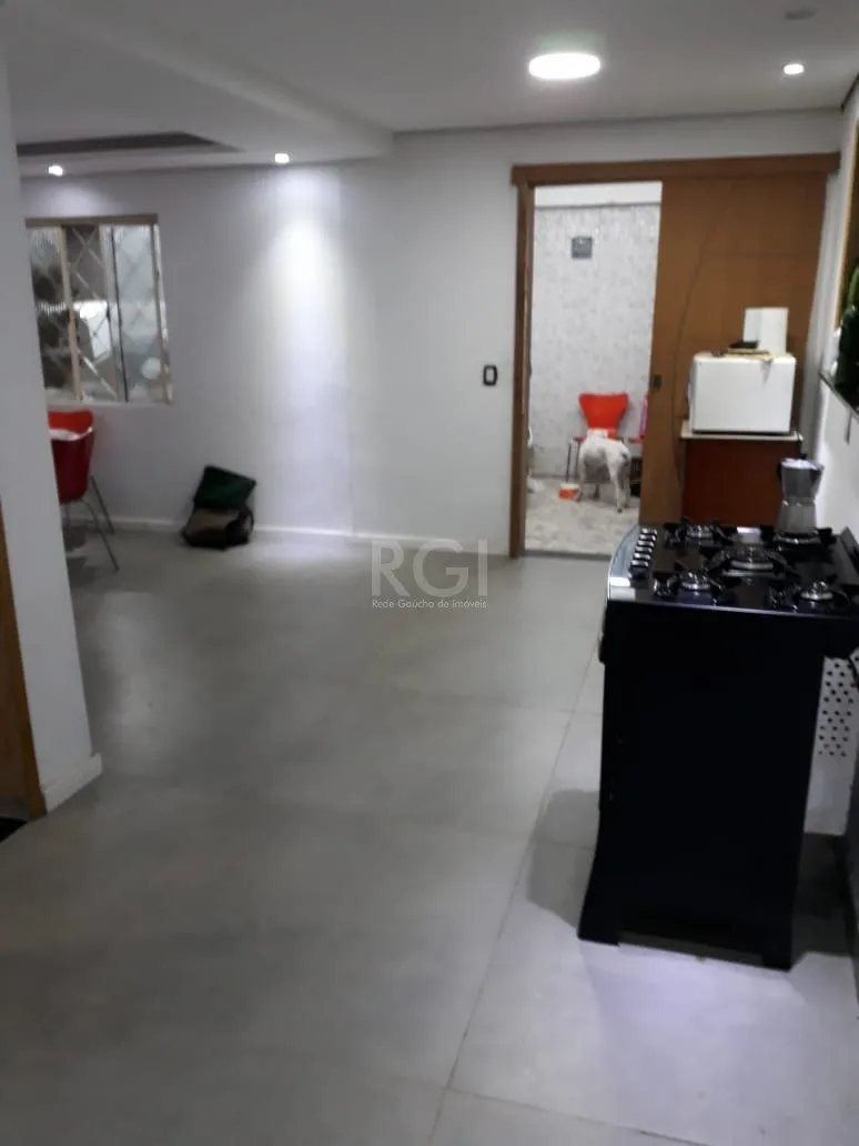 Imagem Casa para Venda - 230.45m², 4 dormitórios, sendo 1 suites, 3 vagas - Ponta Grossa