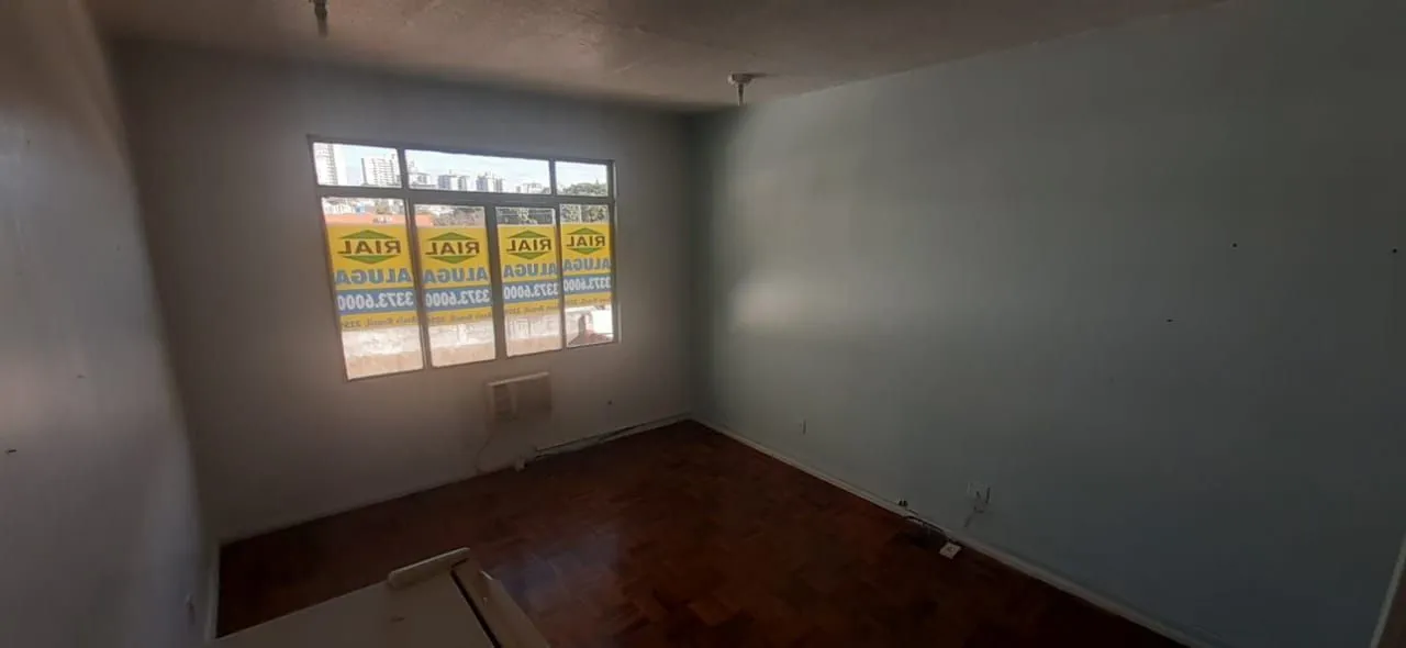 Imagem SALA COMERCIAL À VENDA - EM FRENTE AO SHOPPING LINDÓIA