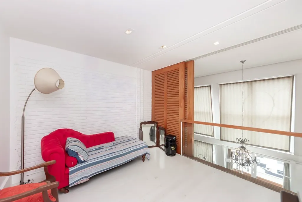 Imagem Cobertura à venda em São Paulo, Cerqueira César, com 2 quartos, 109m2