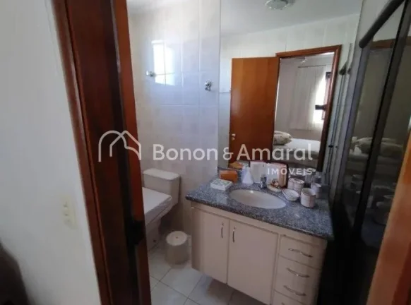 Imagem Apartamento com 3 Quartos e 2 banheiros à Venda, 96 m² por R$ 800.000