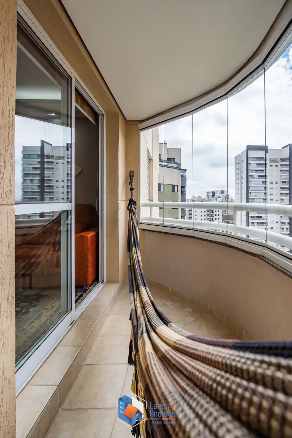 Imagem Apartamento para venda em Chácara Inglesa com 3 quartos, sendo 1 suíte, 96m²