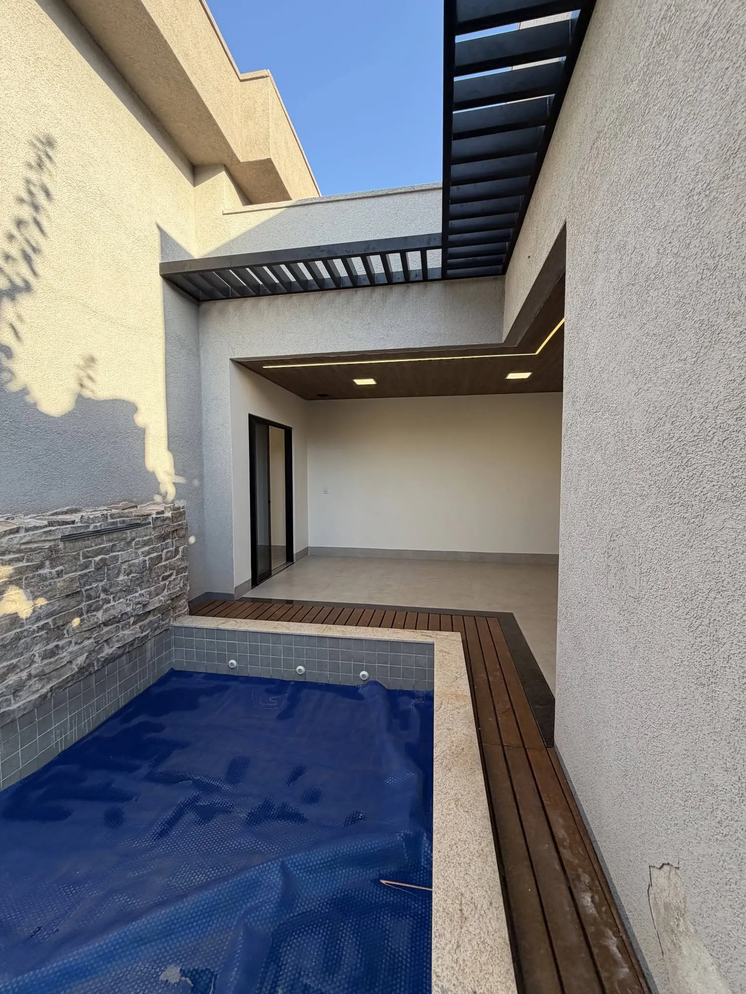 Imagem Casa Terrea 4 Suites No Terras Alpha 2