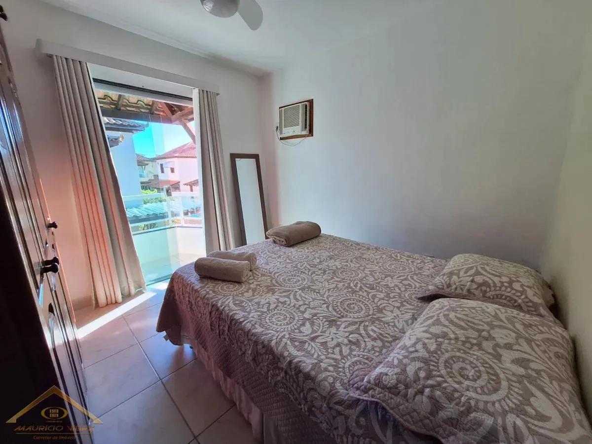 Imagem Casa em Condomínio para Venda em Cabo Frio / RJ no bairro Portinho